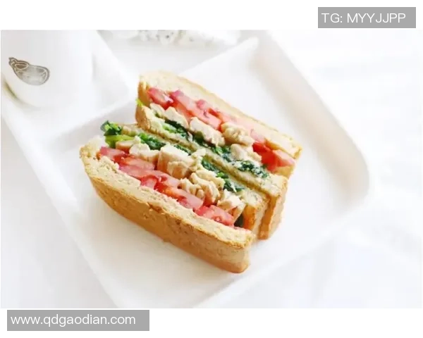 足球球星饮食揭秘：如何通过合理膳食保持最佳竞技状态